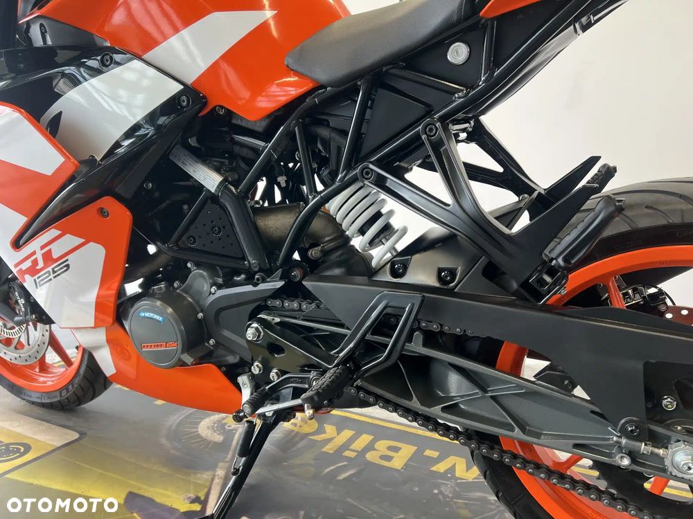 KTM RC 125 - 14