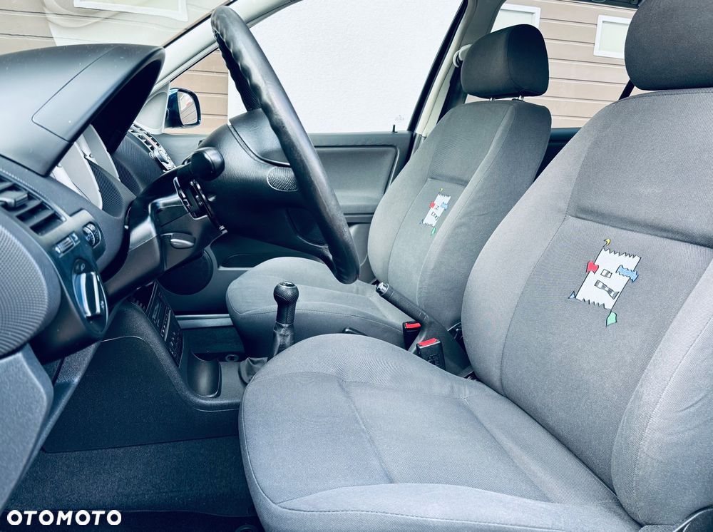 Volkswagen Polo 1.4 Highline - 15