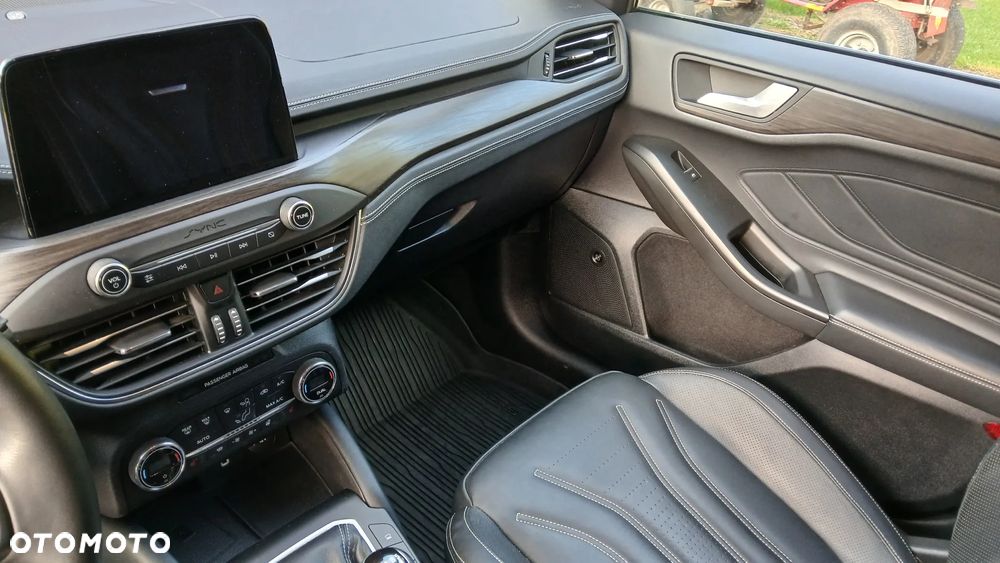 Ford Focus 2.0 EcoBlue Vignale - 31