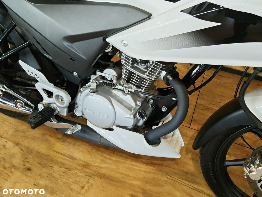 Honda CBF - 3