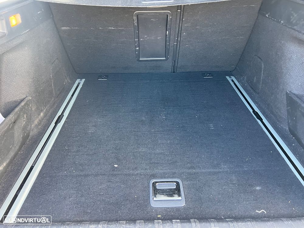 Peugeot 308 SW 1.5 BlueHDi GT Line EAT8 - 17