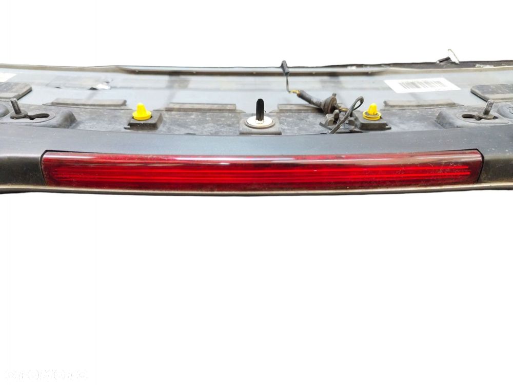 BLENDA KLAPY ŚWIATŁO STOP VOLVO V40 II (2012-2016) KOD LAKIERU 477-46 - 2