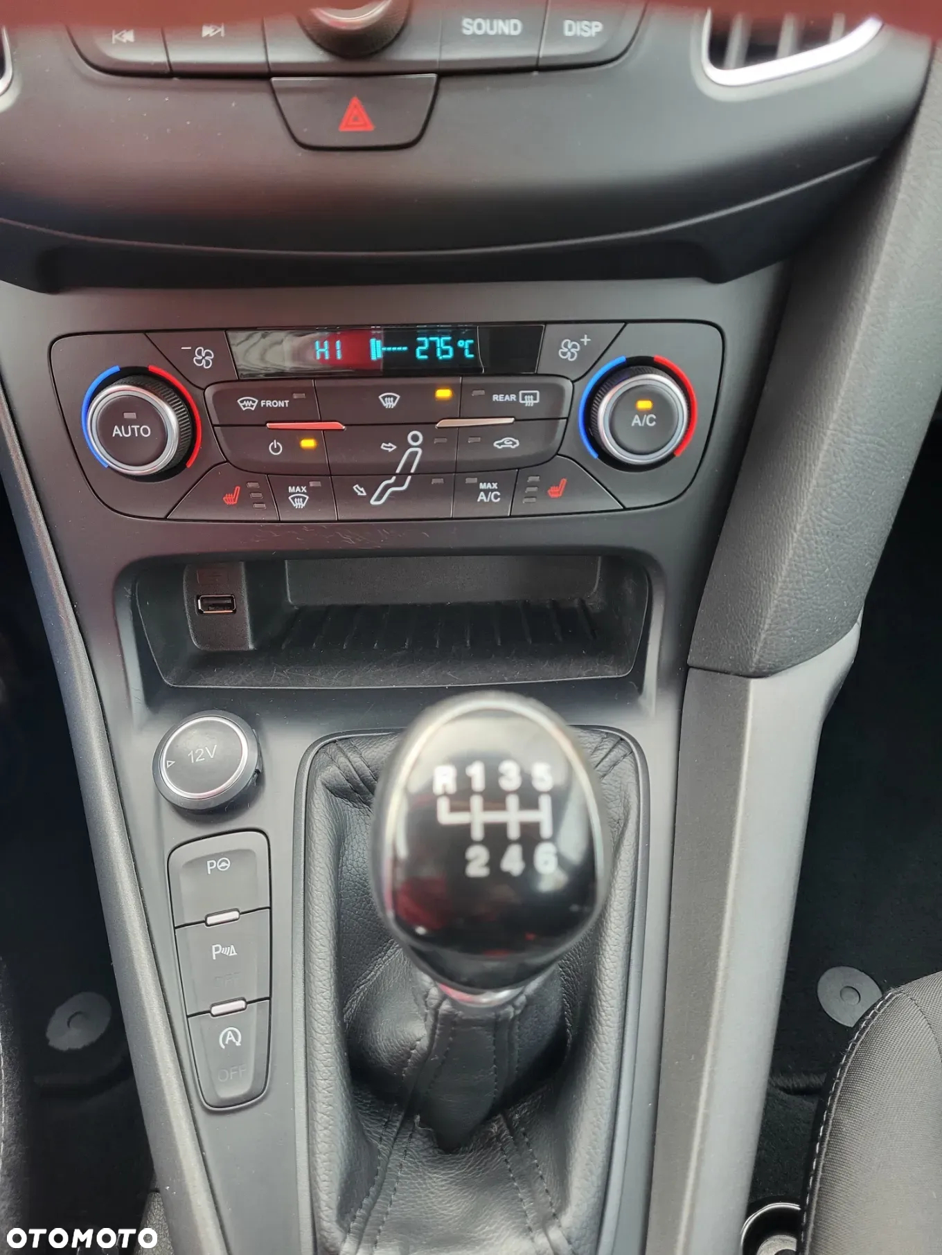 Ford Focus 1.0 EcoBoost Titanium ASS - 28