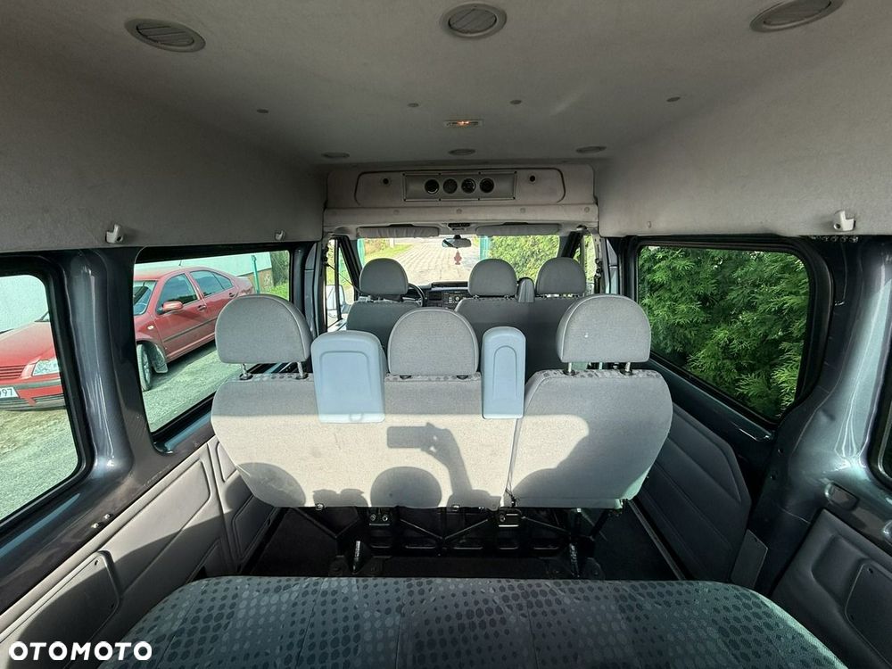 Ford Transit - 9