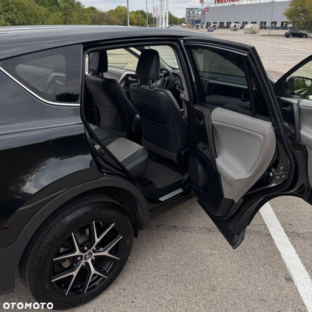 Toyota RAV4 - 33