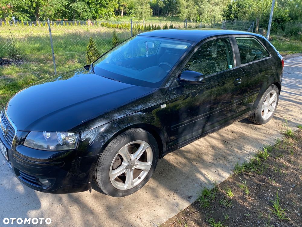 Audi A3 3-drzwiowe 2.0 TDI Ambition - 3