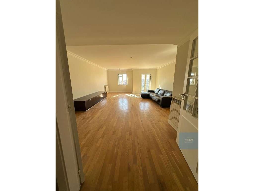 Apartamento T4 com Jardim em Lisboa - Grande imagem: 5/46