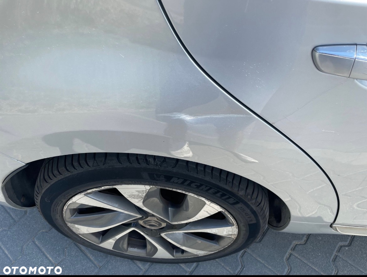 Citroën DS5 2.0 HDi Hybrid4 SportChic MCP - 19