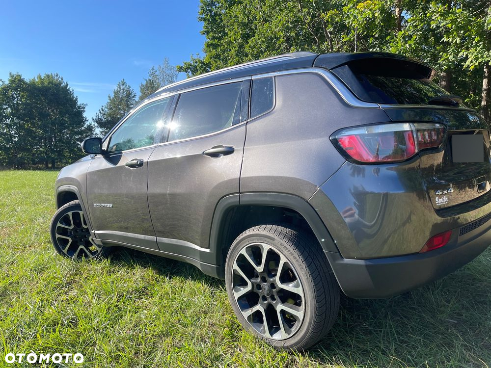 Jeep Compass - 12