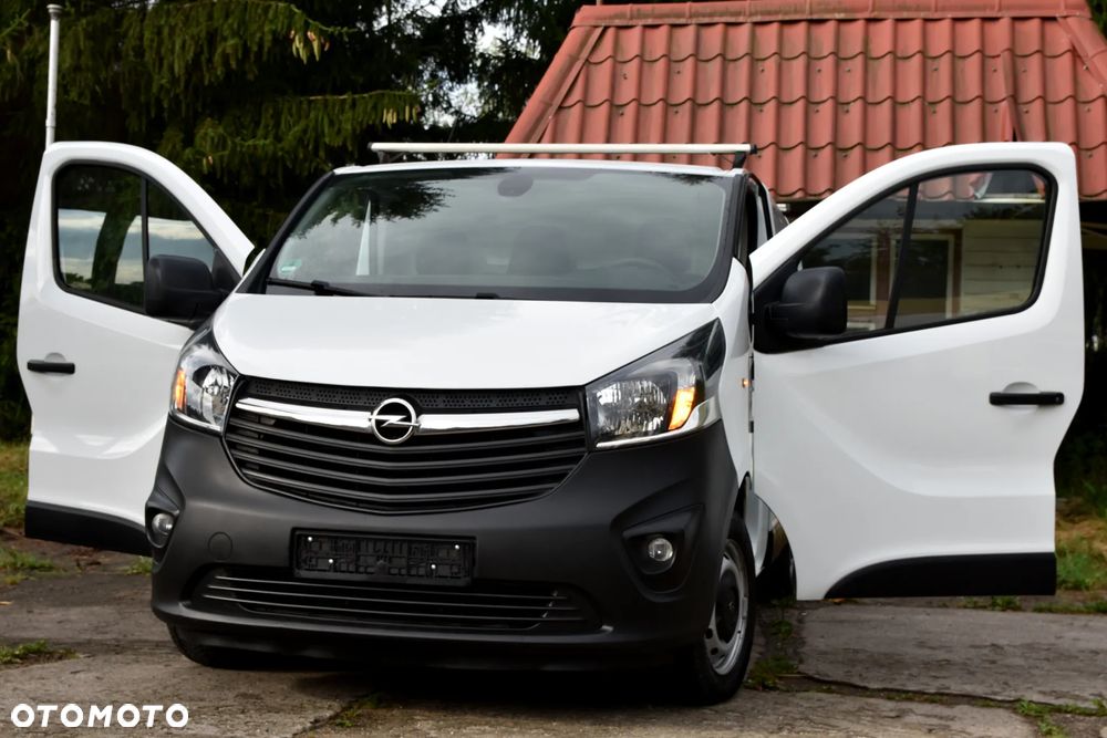 Opel VIVARO - 11