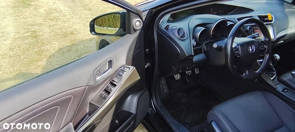 Honda Civic 1.6 i-DTEC Lifestyle (ADAS) - 16