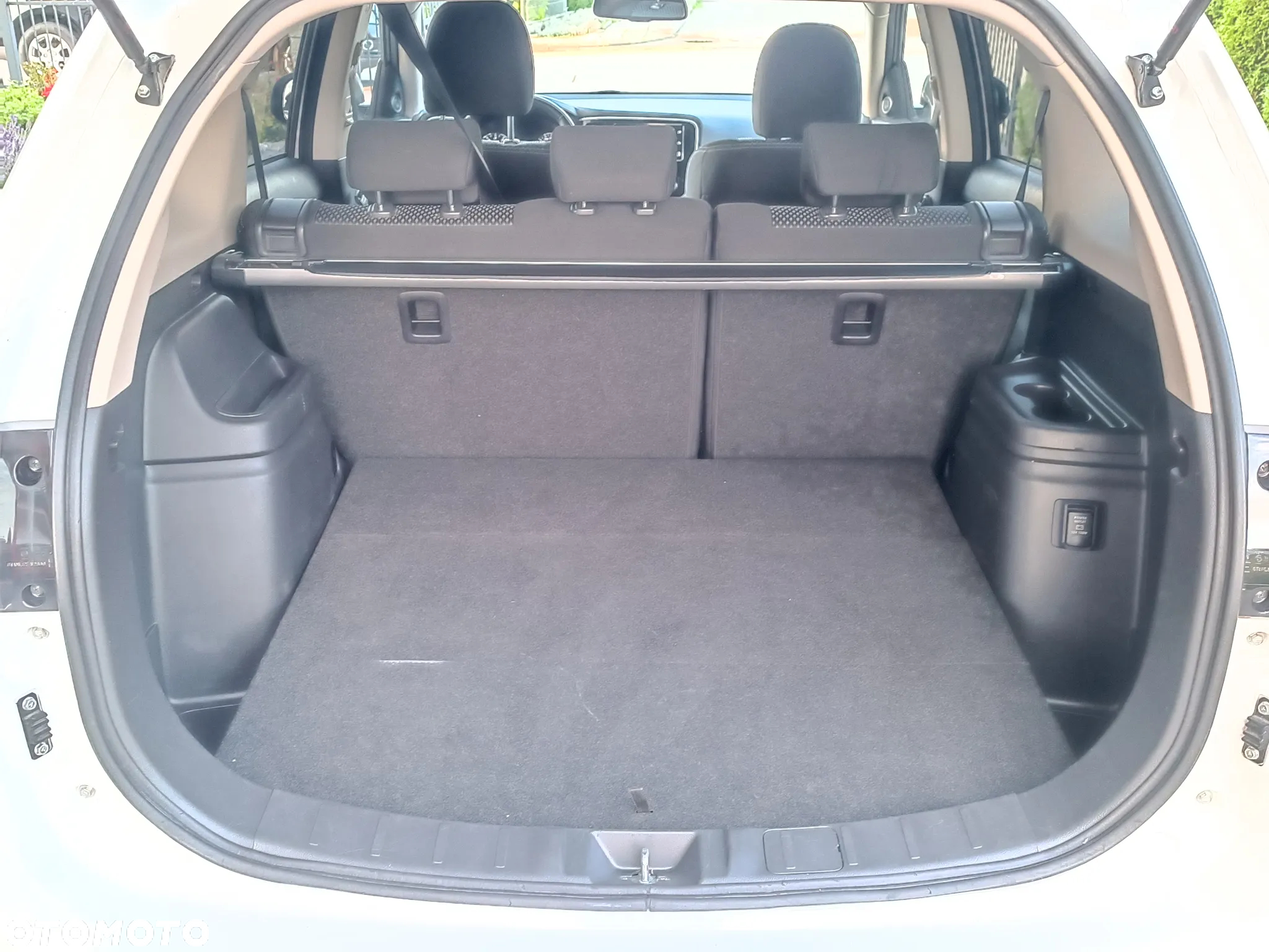 Mitsubishi Outlander 2.0 2WD Edition 100 - 19