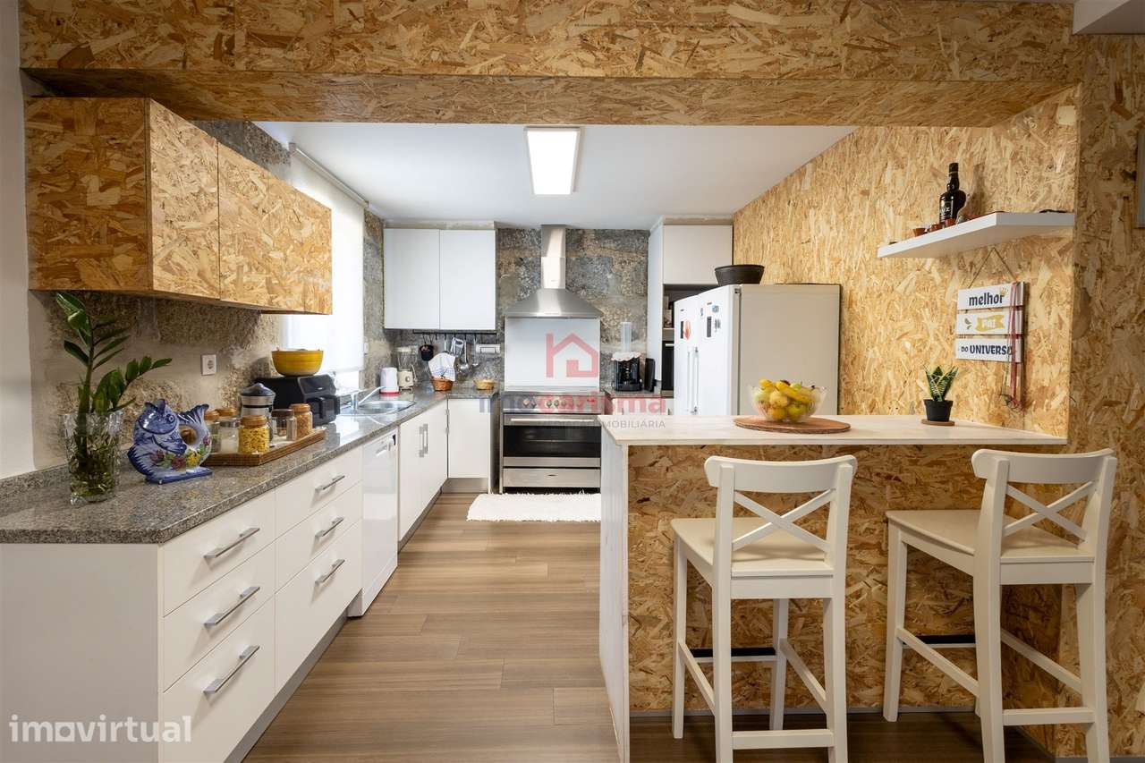 Moradia T5 em Lordelo, Guimarães - Grande imagem: 5/30