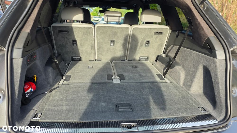 Audi Q7 3.0 TFSI Quattro Tiptronic - 17