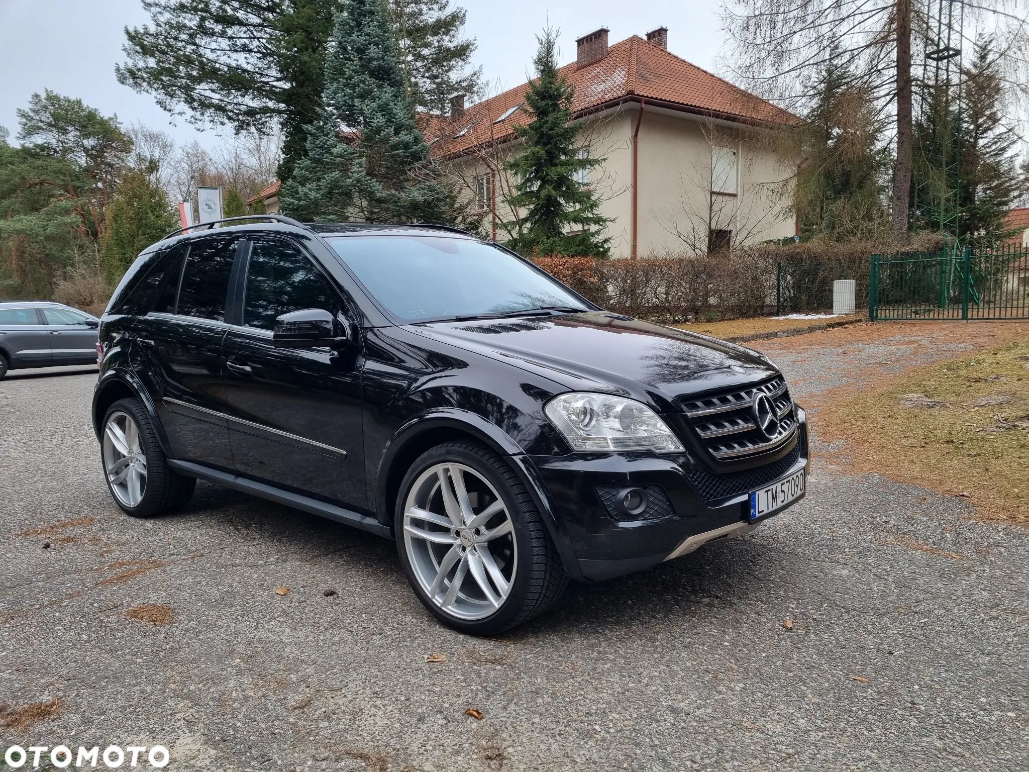 Mercedes-Benz ML 350 4-Matic - 1