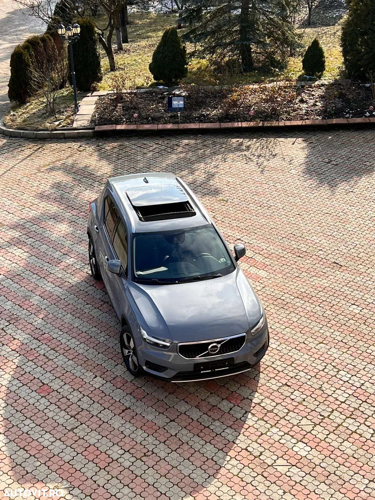 Volvo XC 40 T4 AWD Geartronic Momentum Pro - 21
