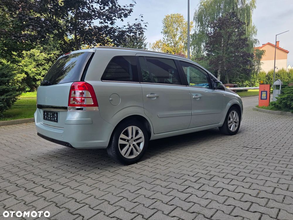 Opel Zafira 1.8 Innovation 110 Jahre - 2