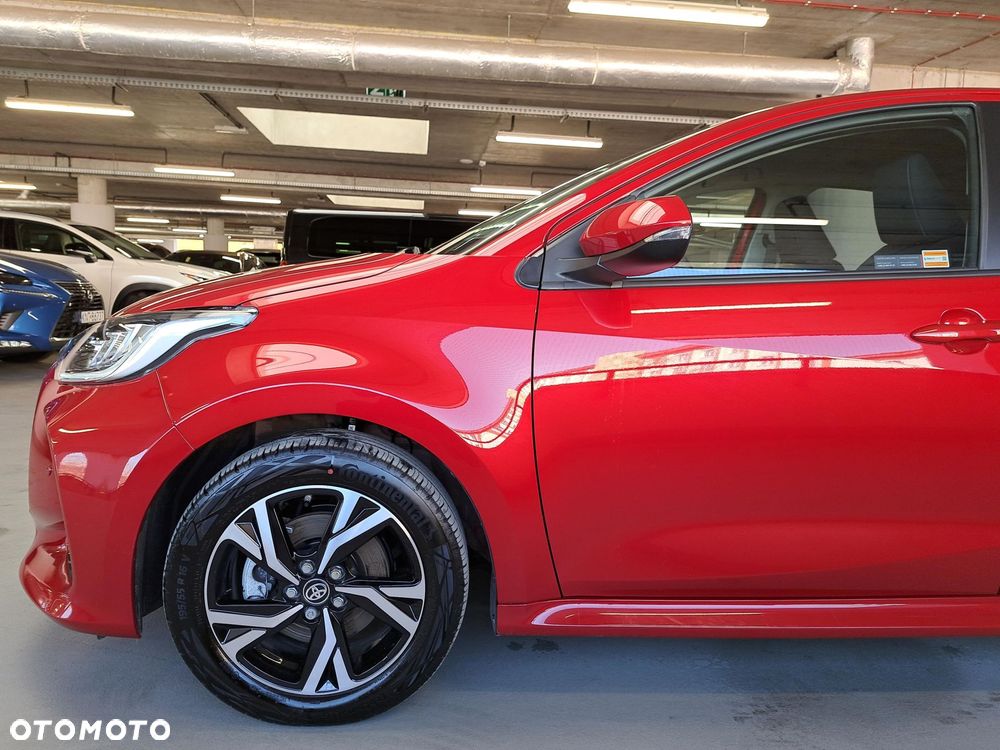 Toyota Yaris Hybrid 1.5 Style - 37