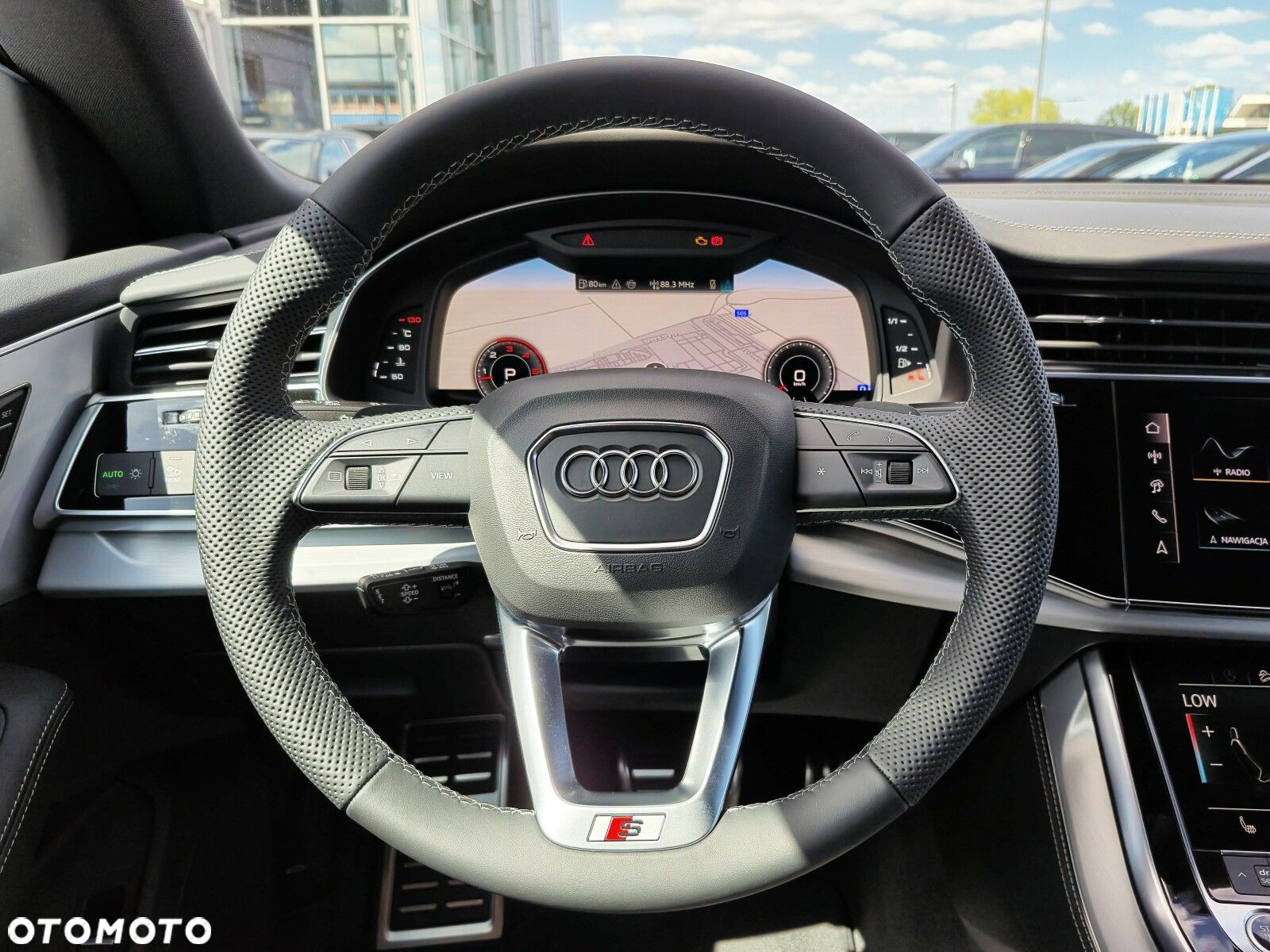 Audi Q8 - 16