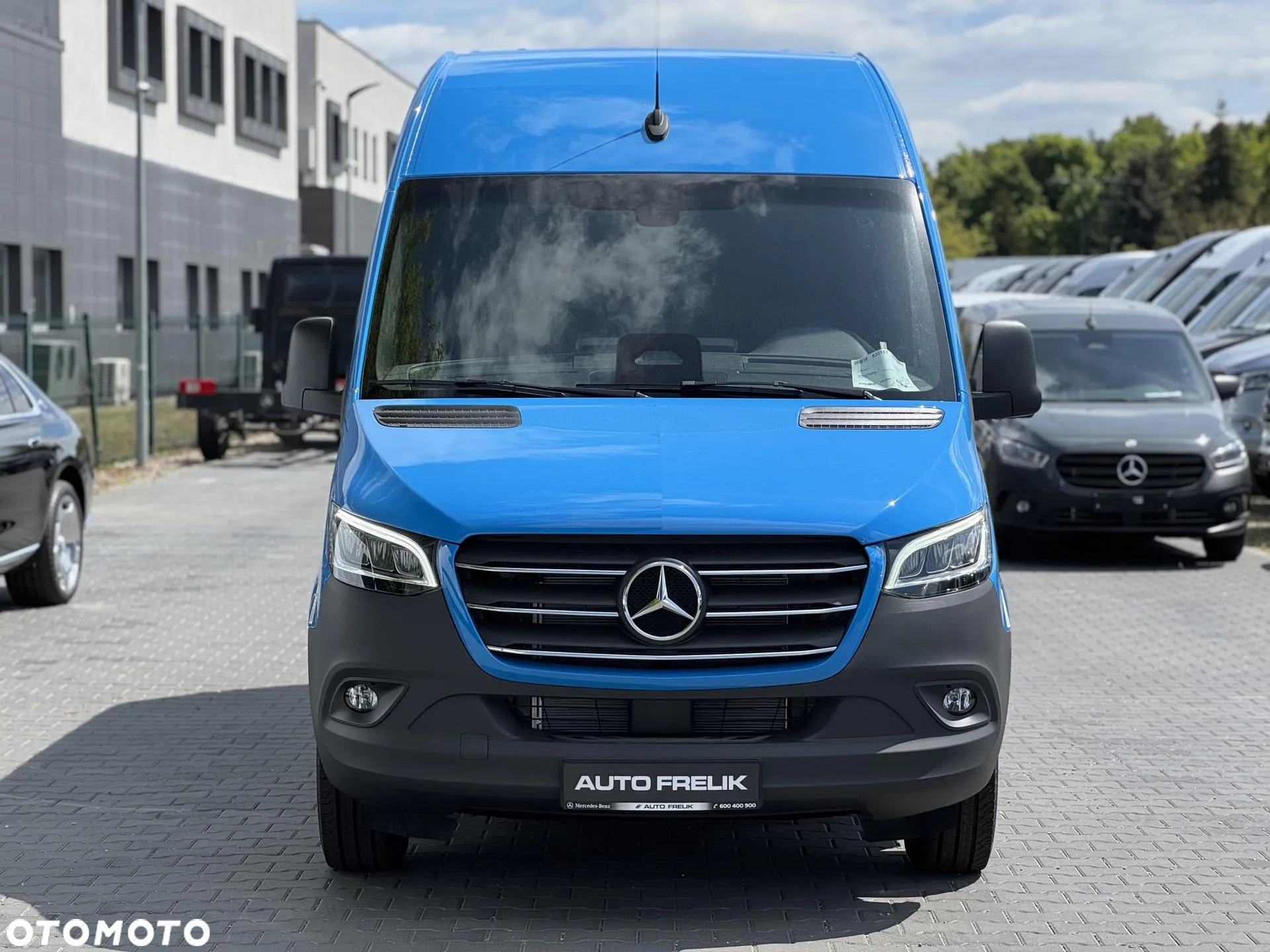 Mercedes-Benz Sprinter - 3