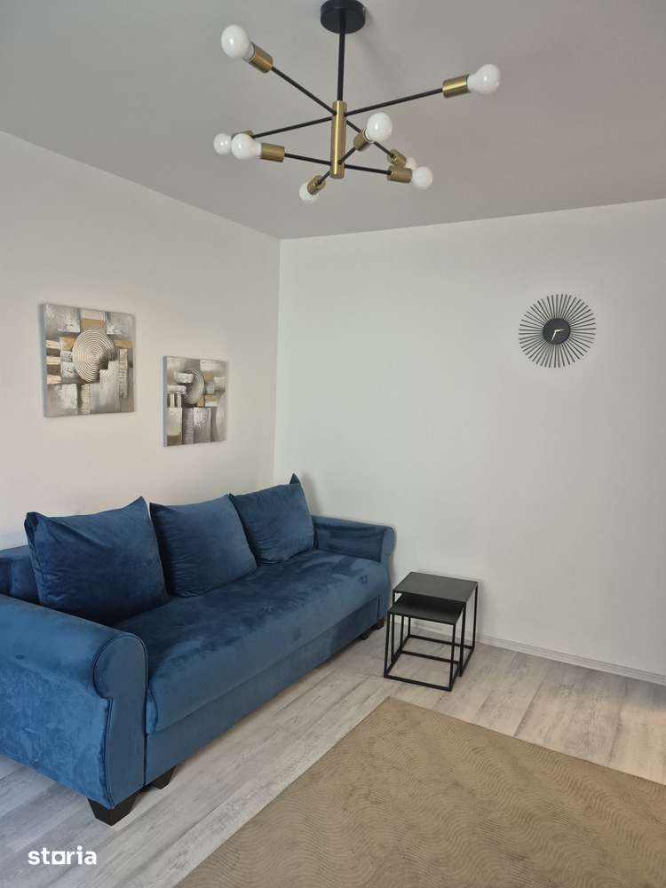 Apartament 3 camere, balcon, zona Badea Cartan — fotografia 1