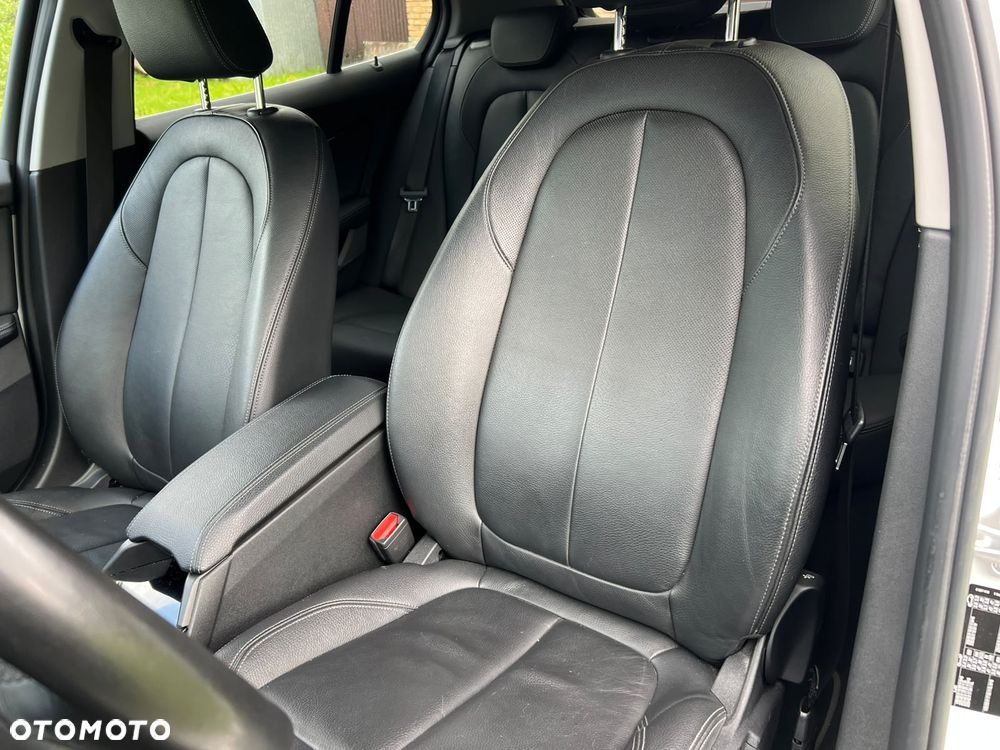 BMW Seria 1 118i - 12