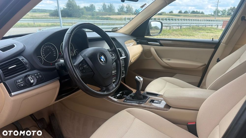 BMW X3 xDrive20d - 24