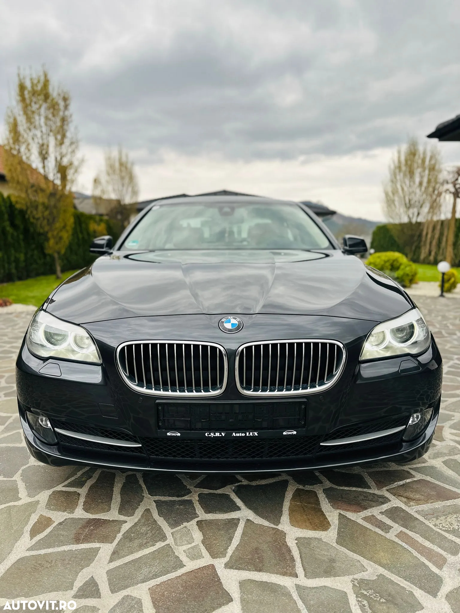 BMW Seria 5 520d - 5