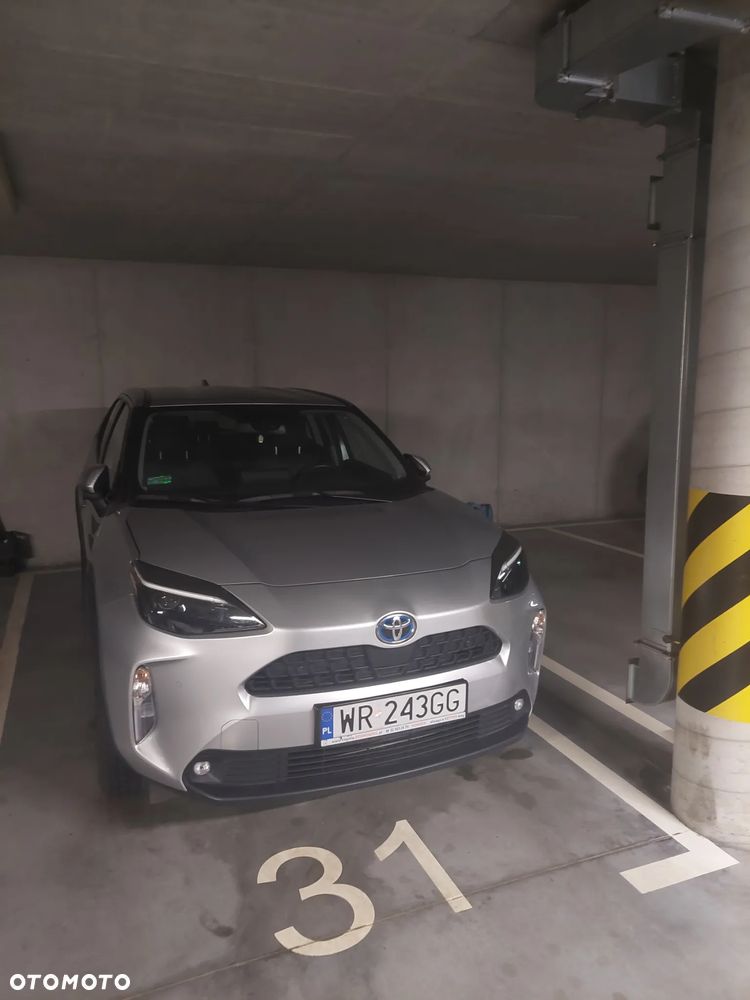 Toyota Yaris Cross Hybrid 1.5 Comfort - 24