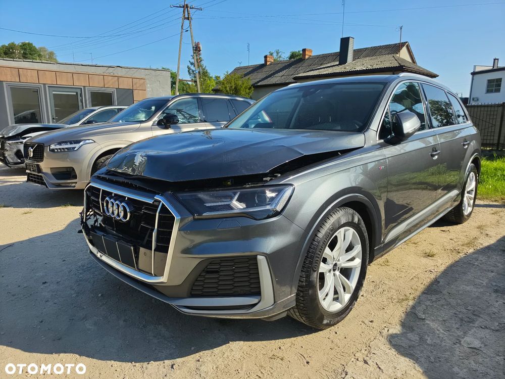 Audi Q7 - 10