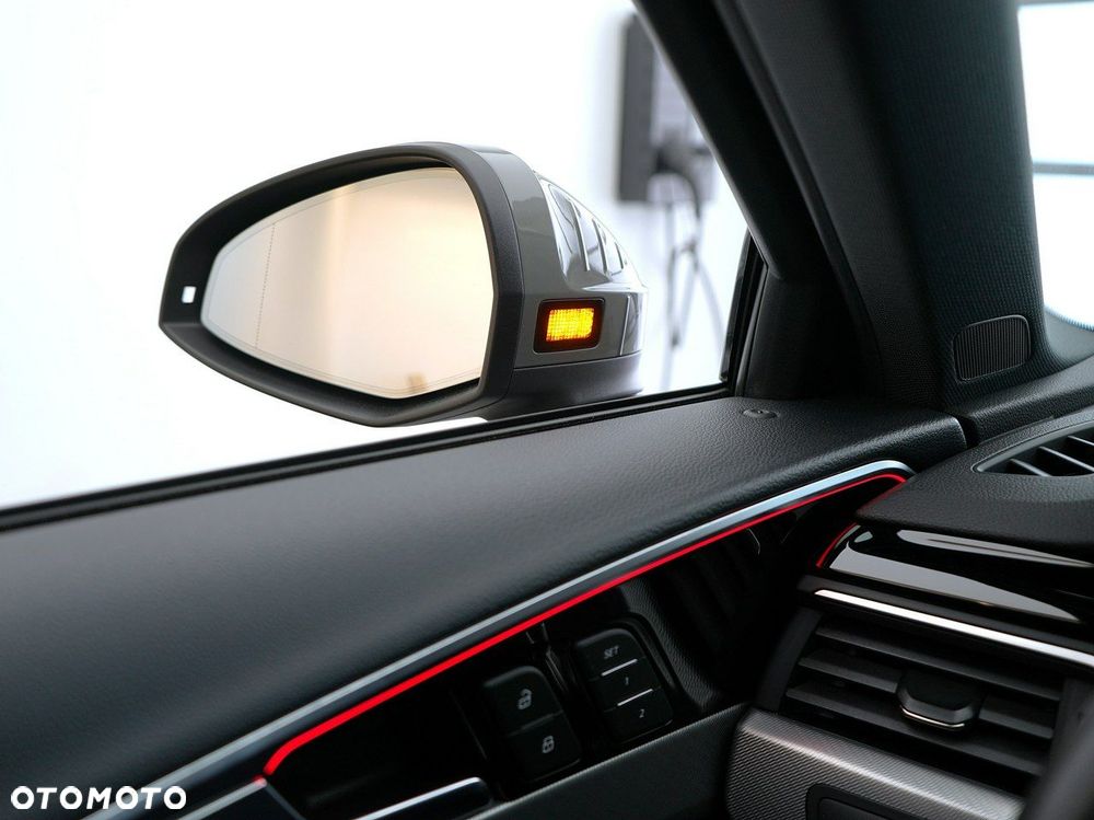 Audi A4 Allroad - 25