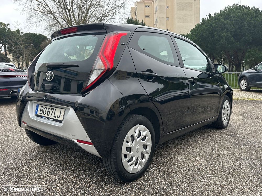 Toyota Aygo 1.0 X-Play+X-Touch - 7