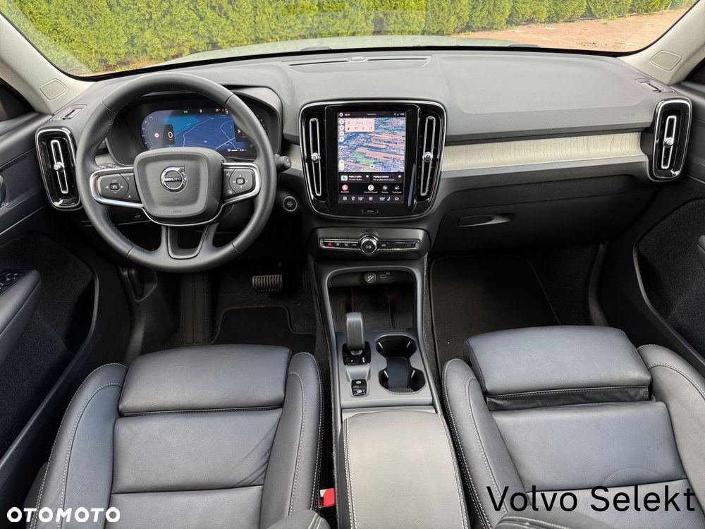 Volvo XC 40 B3 B DKG Core - 19