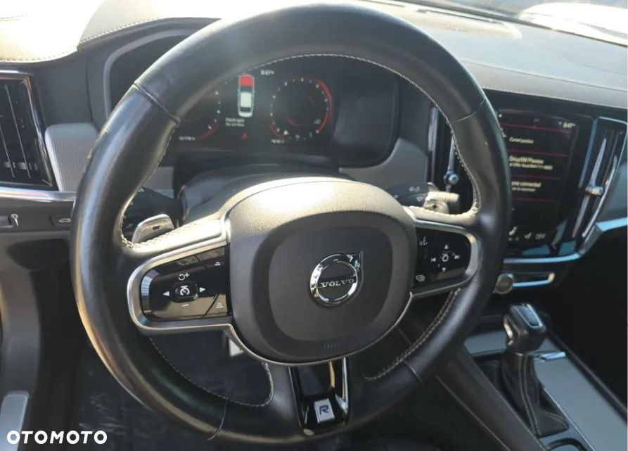 Volvo S90 T6 AWD R-Design - 8