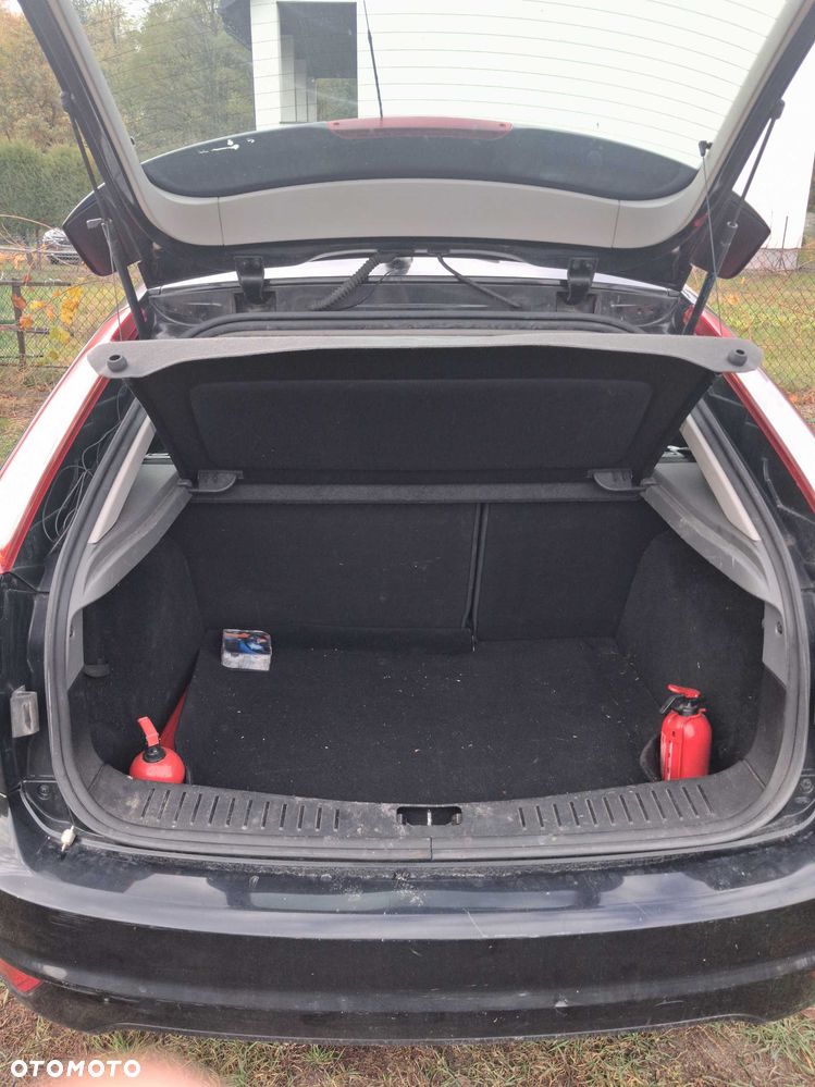 Ford Focus - 5