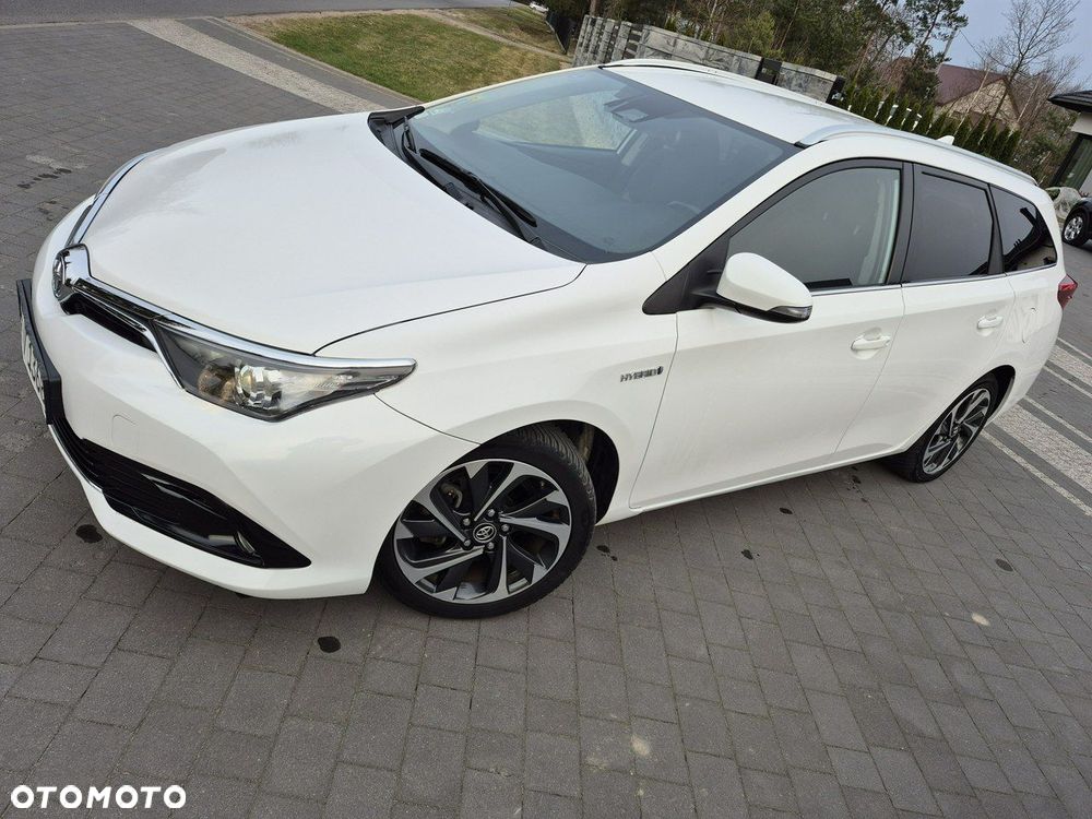 Toyota Auris - 12