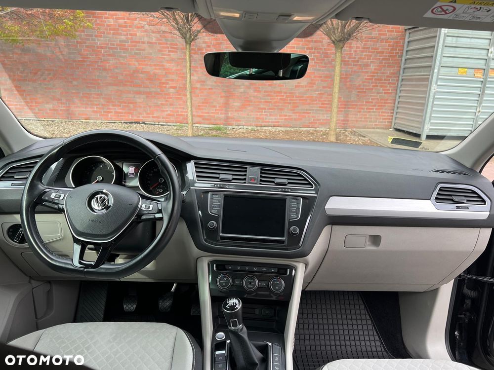 Volkswagen Tiguan 1.4 TSI BMT ACT Comfortline - 10