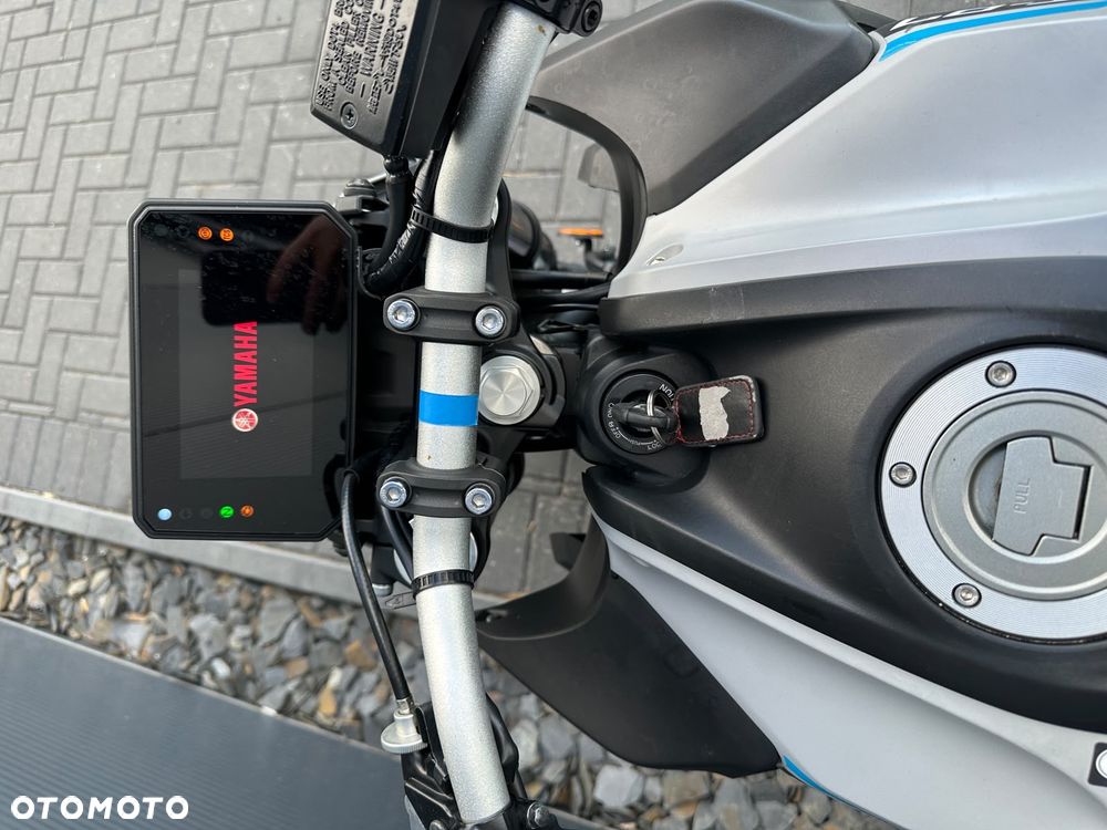 Yamaha MT - 7