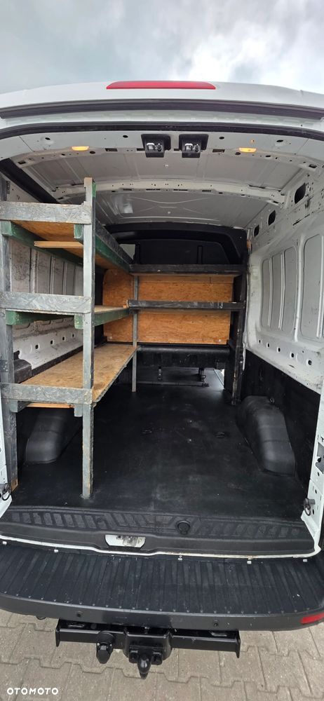 Ford Transit - 19