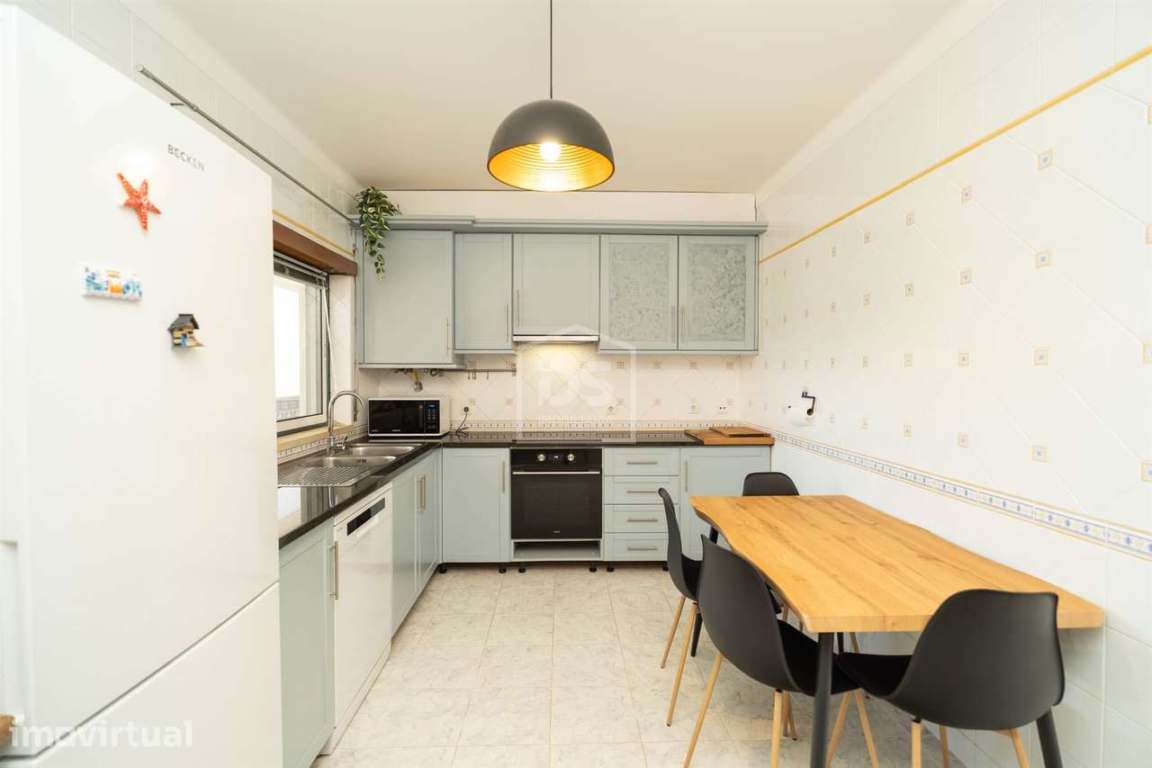 Apartamento T3 Venda em Marinha Grande,Marinha Grande - Grande imagem: 2/24