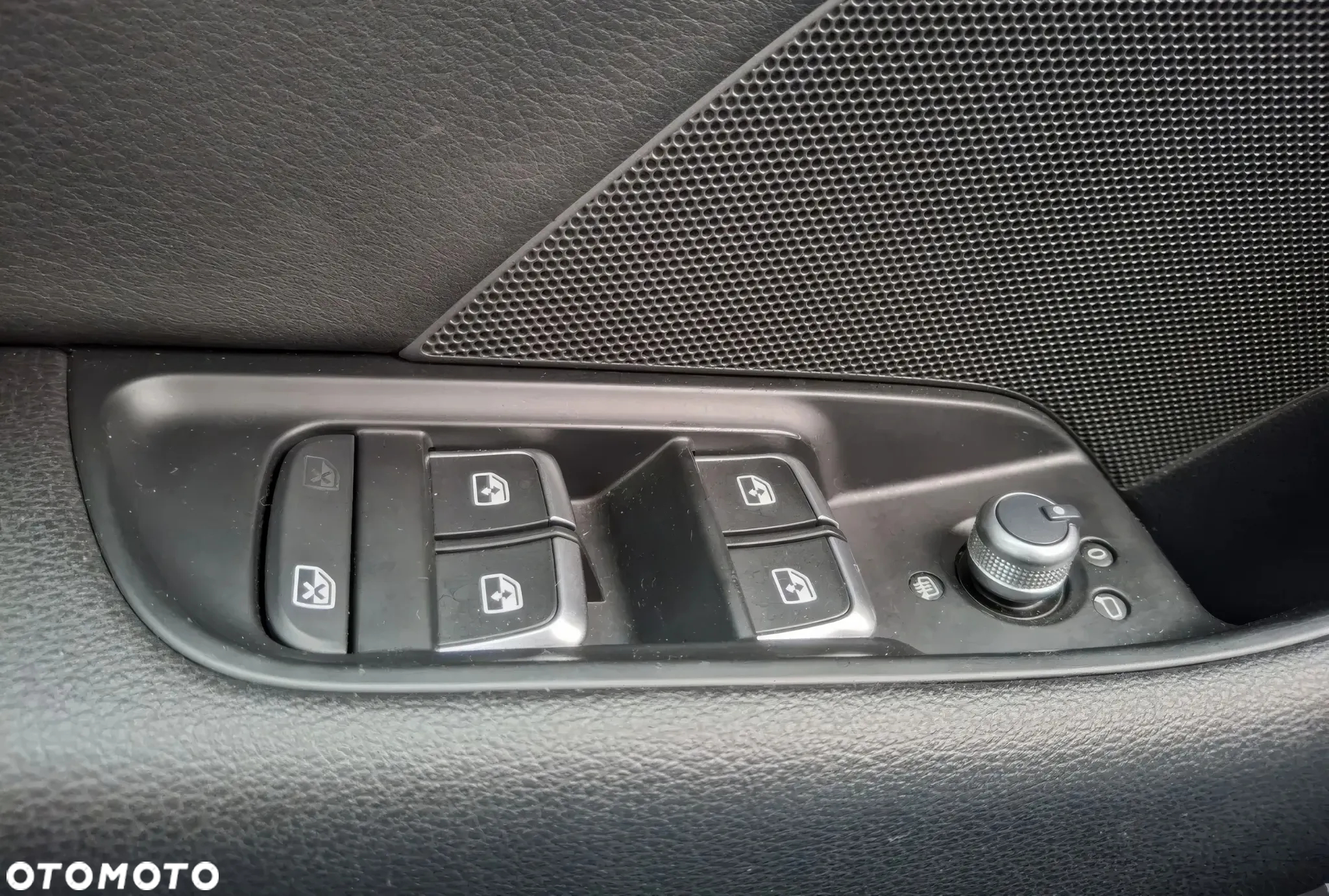 Audi A3 2.0 TFSI Limousine quattro S tronic design - 9