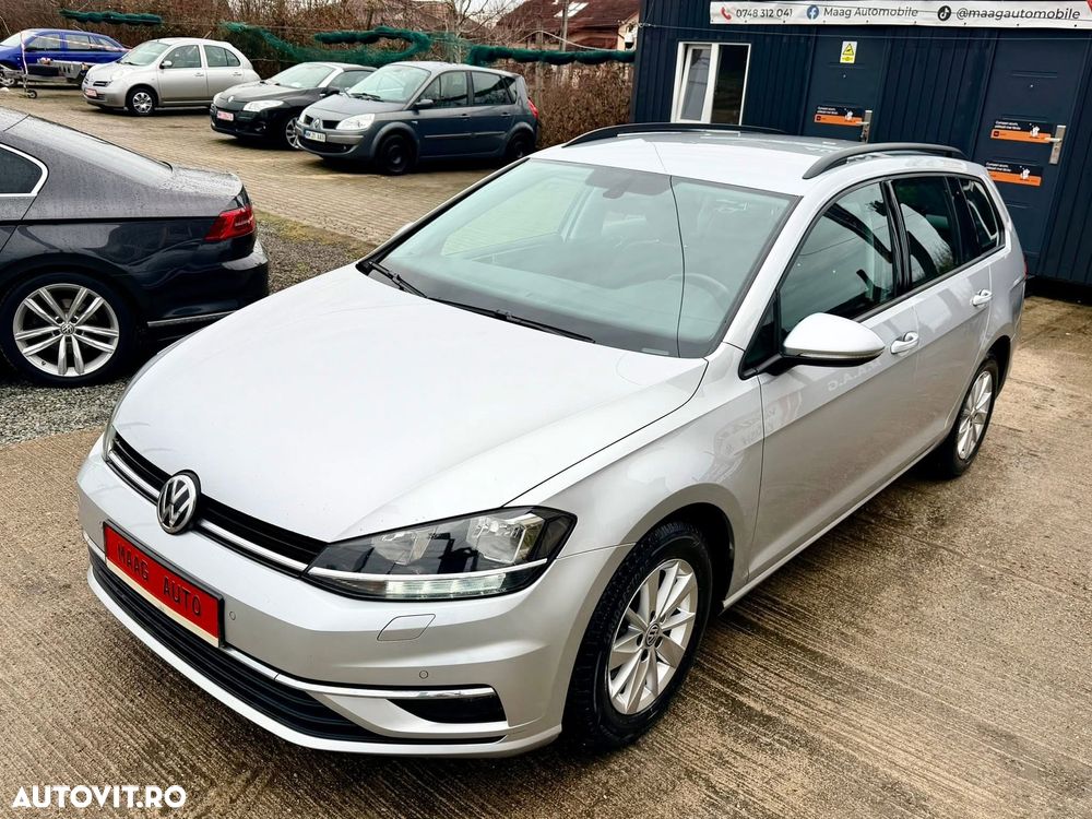 Volkswagen Golf 1.6 TDI Comfortline - 3