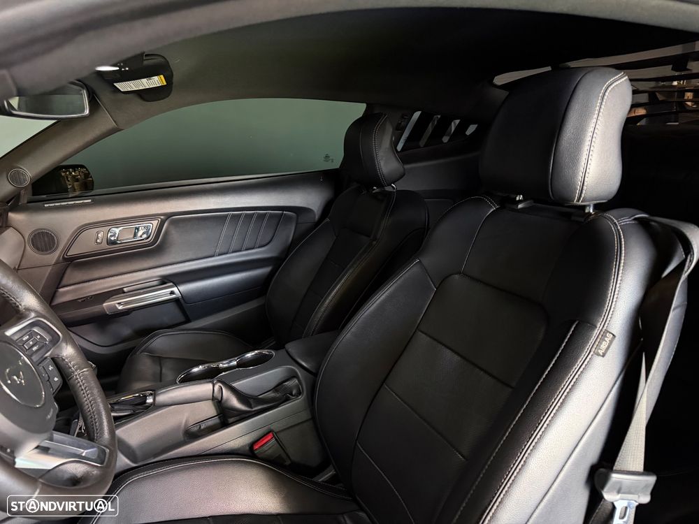 Ford Mustang 2.3i EcoBoost Aut. - 11
