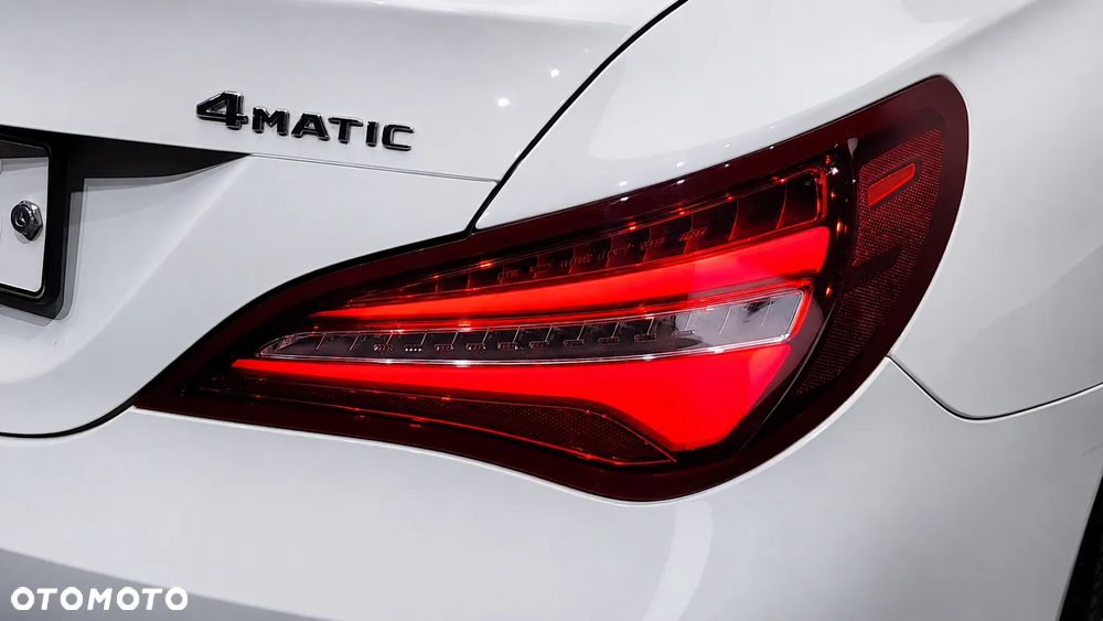 Mercedes-Benz CLA 250 4Matic 7G-DCT AMG Line - 7