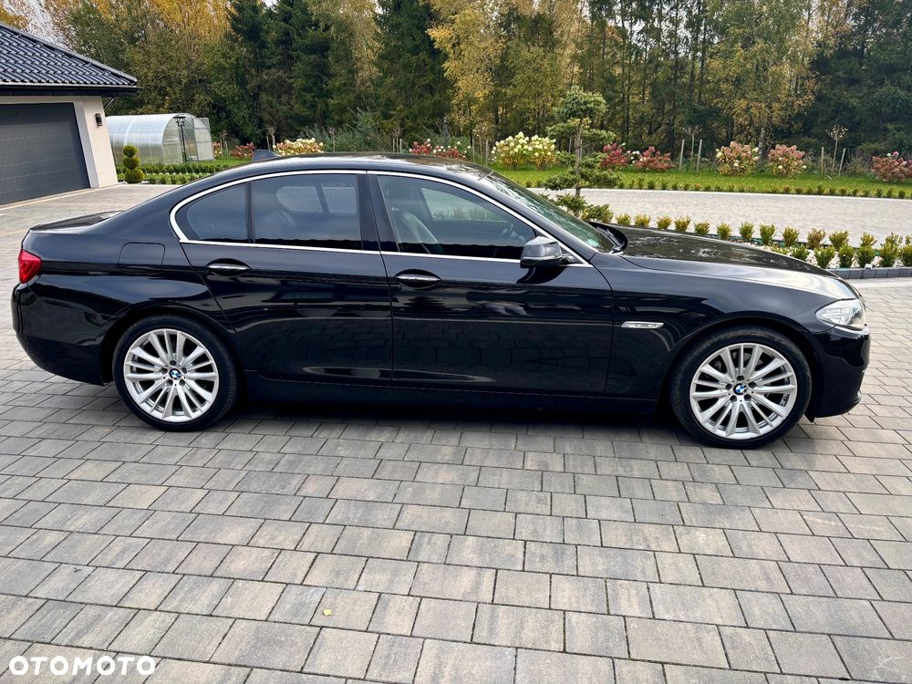 BMW Seria 5 525d xDrive Luxury Line - 25