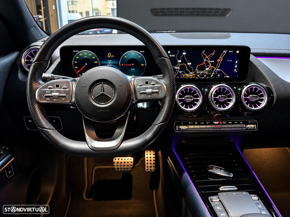 Mercedes-Benz EQA 300 4Matic AMG Line - 29
