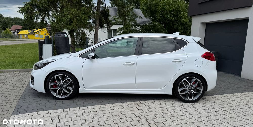 Kia Ceed 1.6 T-GDI GT-Challenge - 2