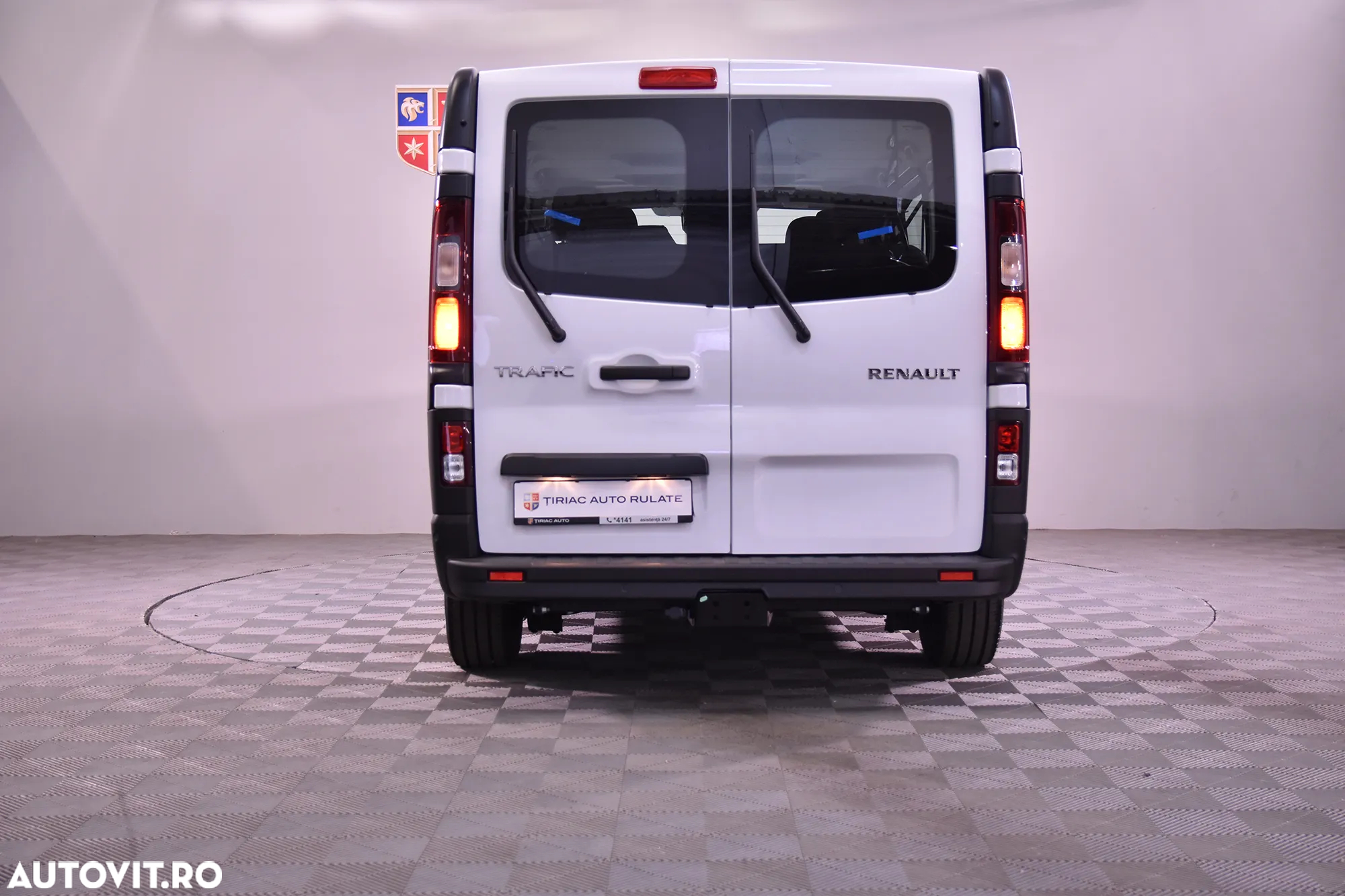 Renault Trafic - 4