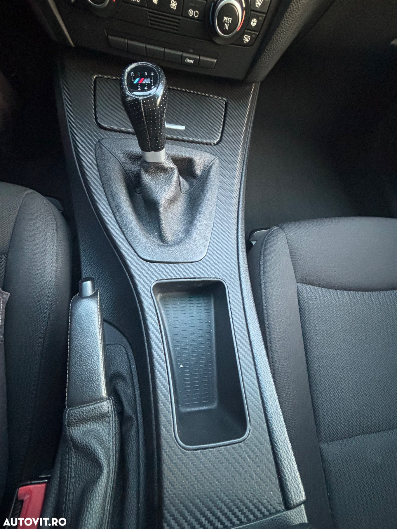 BMW Seria 3 318d - 28