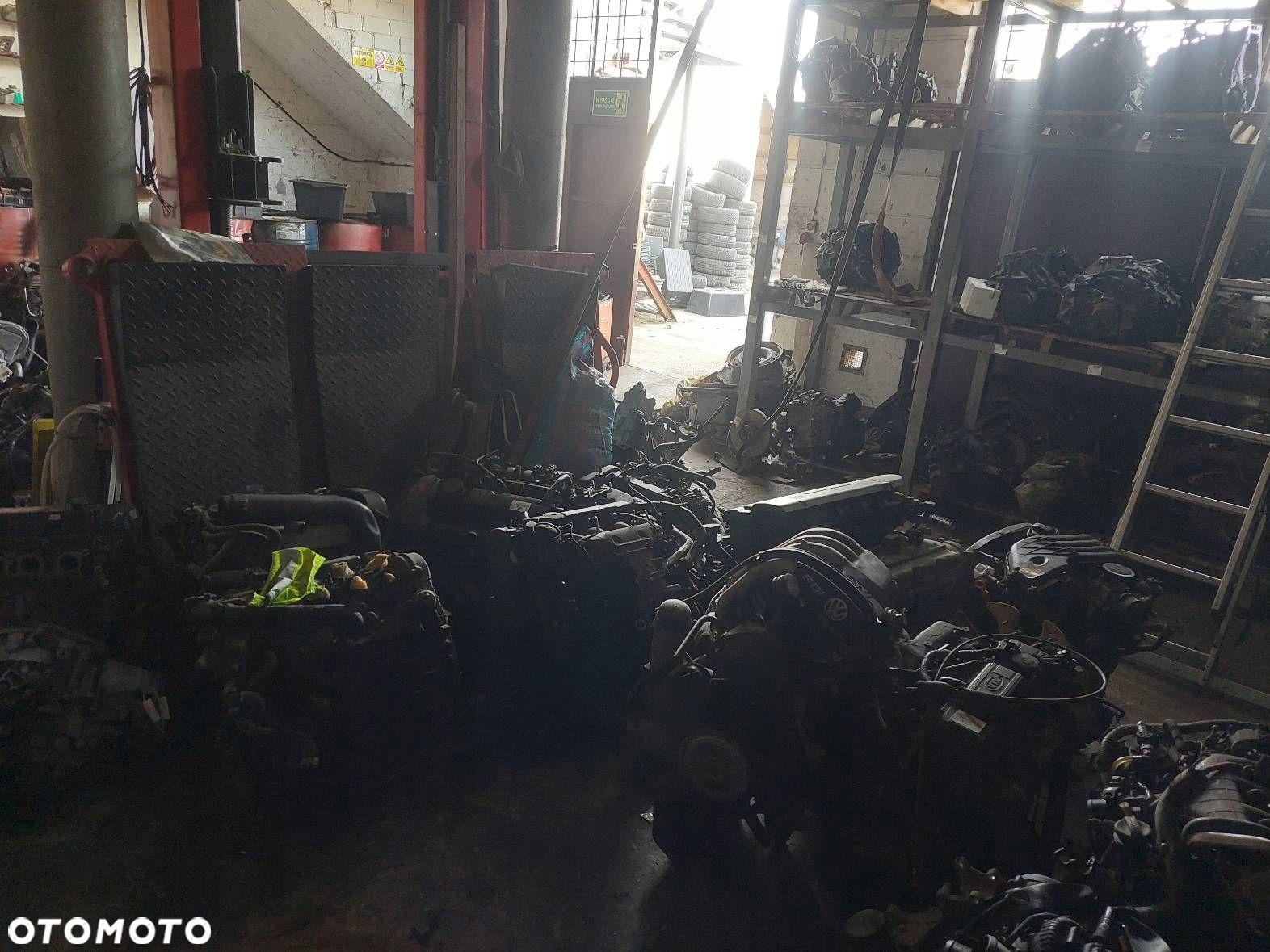 SILNIK DIESEL SŁUPEK OPEL ASTRA H Z17DTH - 8